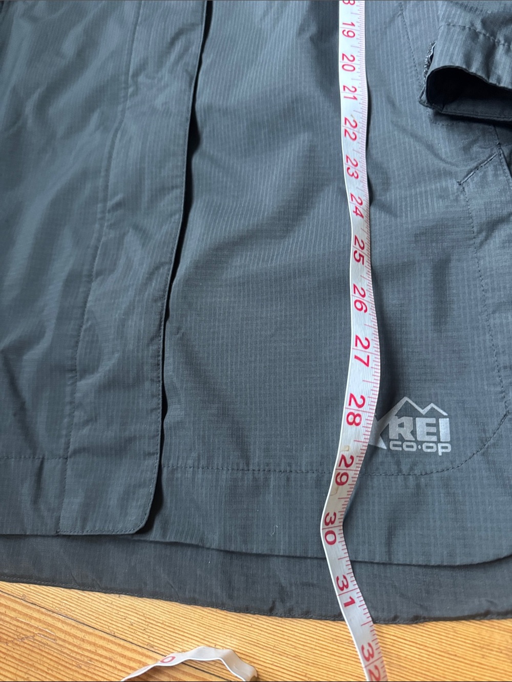 REI Women’s long Raincoat - Picture 2 of 8
